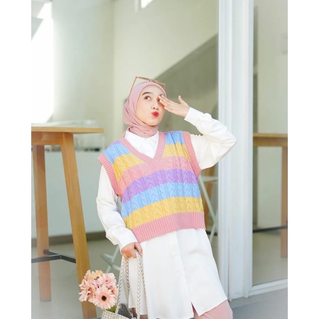 (cuppacupsss) SHIERA VEST CABLE