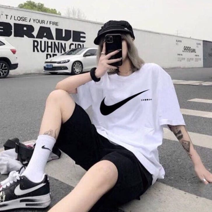 MYSTIQUE.ID-BAJU KAOS NIKE HITAM T-SHIRT LUCU DAN AESTHETIC