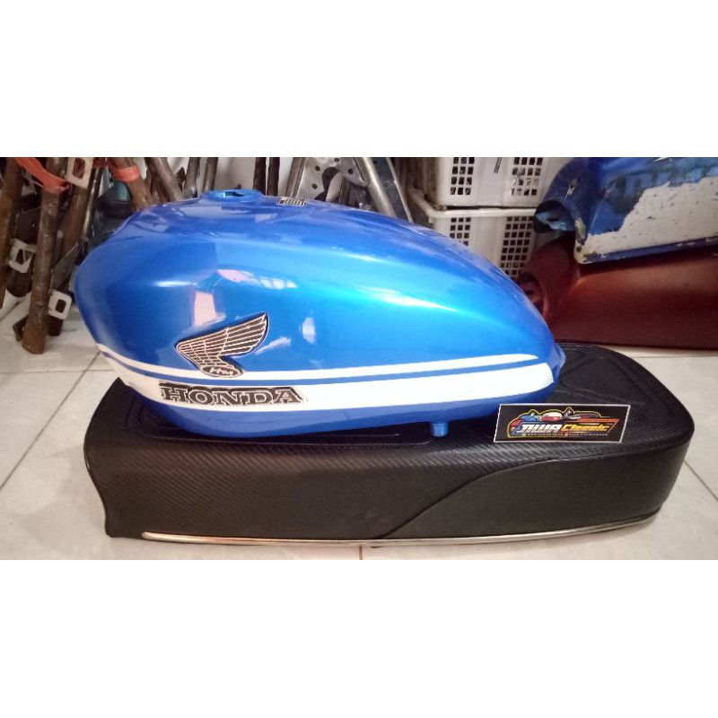 TANGKI CB100 CB125  cat ori tangki galvanis tangki press dan jok cb xx anti gembos