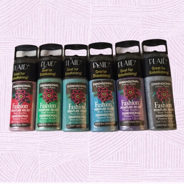 PLAID Dimensional Fabric Paint Fashion Glitter 1.1 oz/ 32.5ml Cat kain timbul