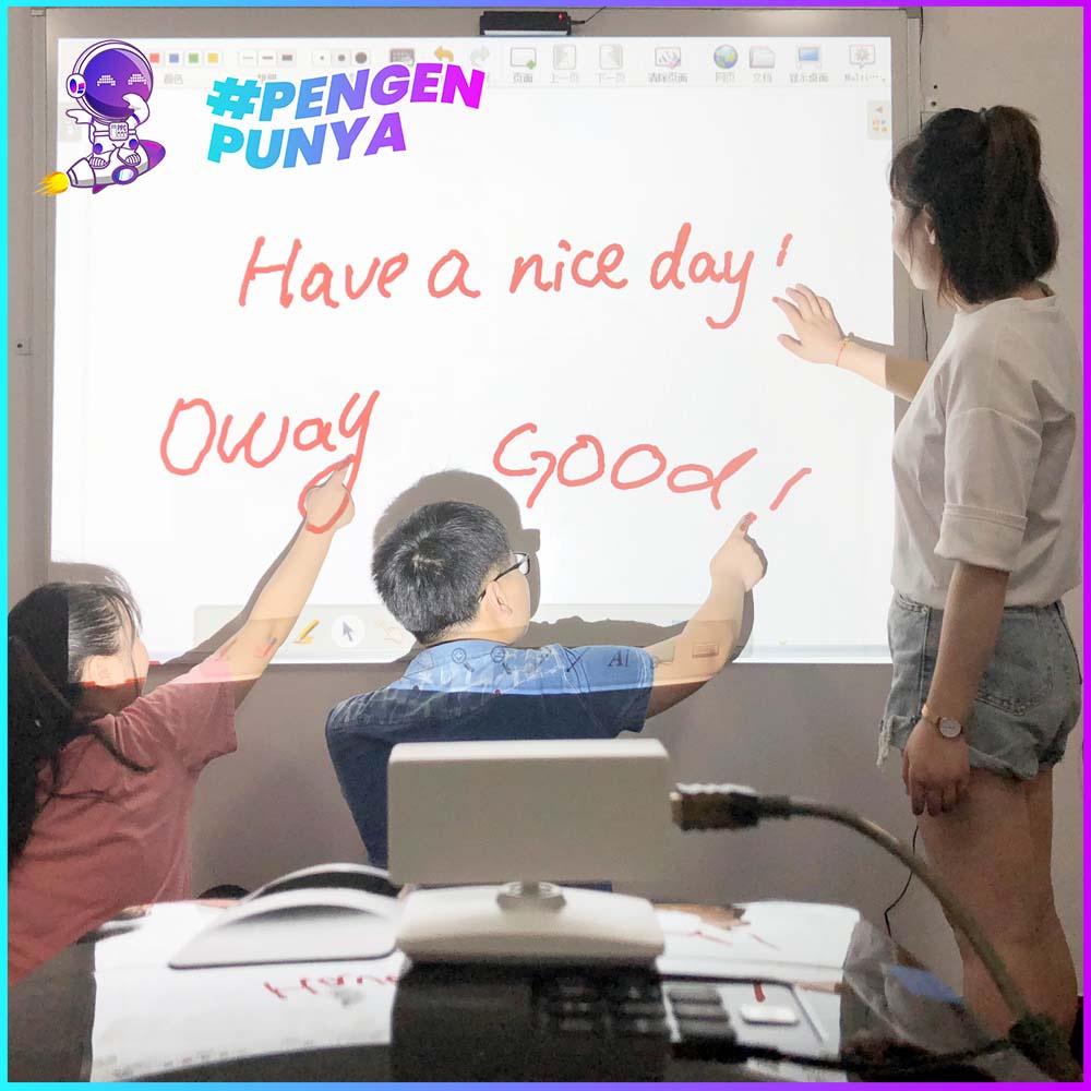 Proyektor Sentuh Serbaguna / Proyektor Touchscreen Portable / Proyektor Mini Original / Portable Pro