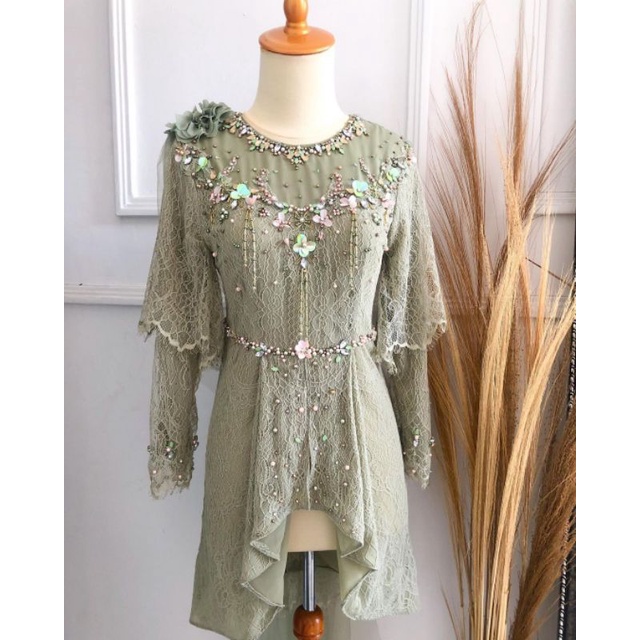 atasan kebaya Sage green
