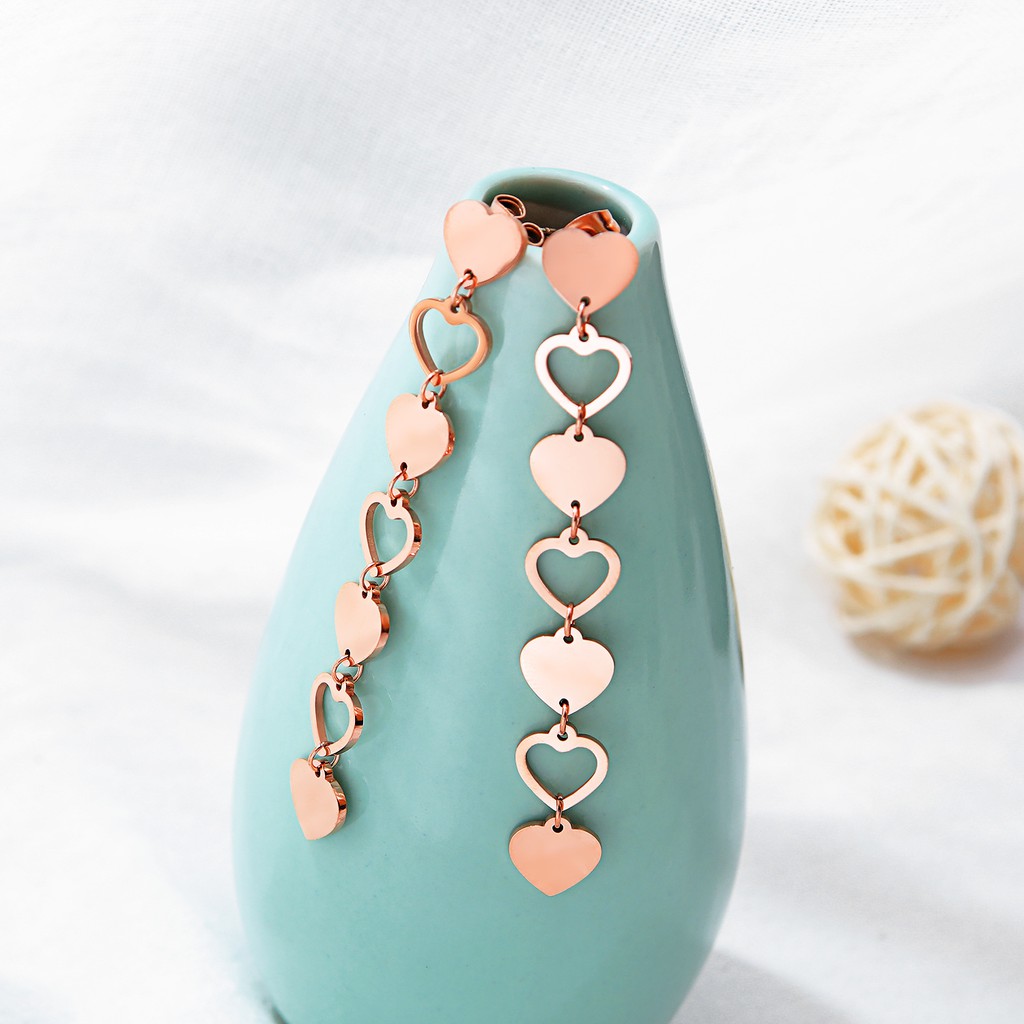 Anting Titanium Rose Gold Asli Wanita Fashion Anti Karat Murah AA024 motif love elegant