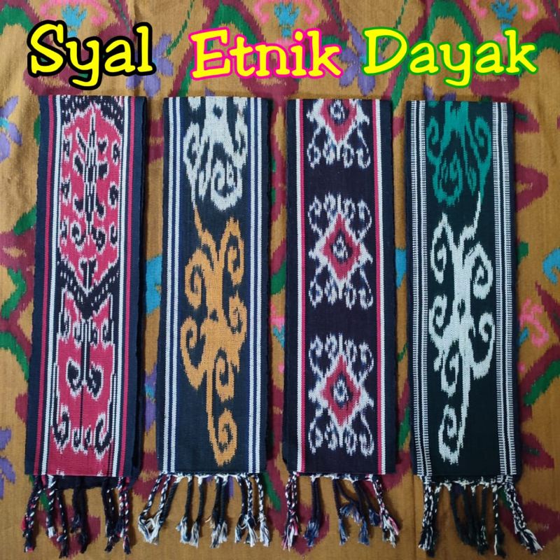 Syal Etnik Dayak Kalimantan