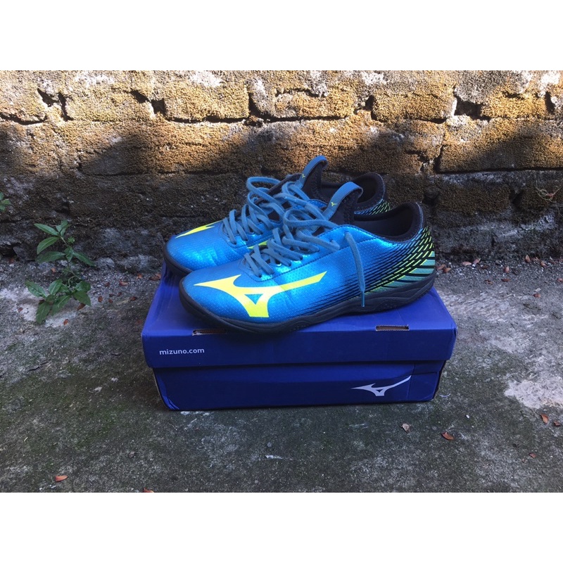 Sepatu futsal Mizuno basara sala pro size 39