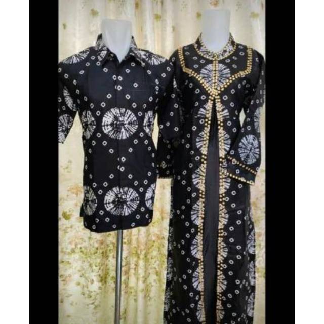 Couple batik Palembang