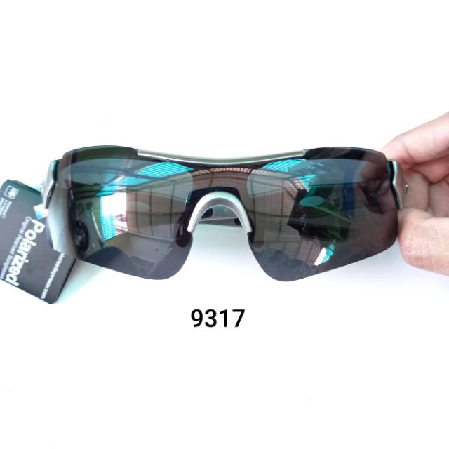 Kacamata hitam pria/kacamata polaroid/kacamata anti UV 3D/kacamata cowok/sunglass polarized