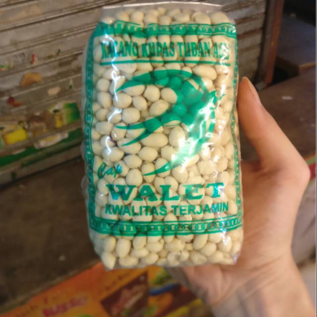 

Kacang kupas tuban asli cap walet