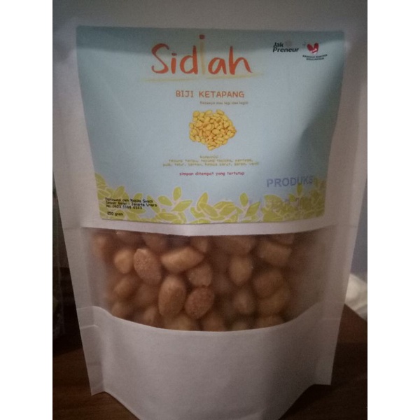 

Biji Ketapang Kripik Bawang Stick Keju Sidiah Enak Renyah Gurih