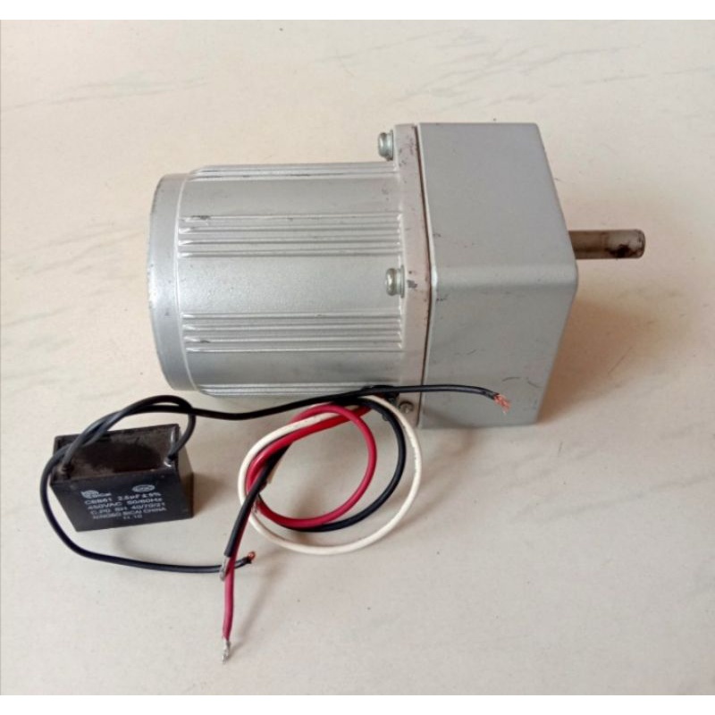 Dinamo Motor Gearbox Ac 220V 25W Ratio 1 : 15 Rpm 95