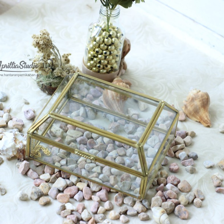 Kotak Perhiasan | Ringbox Terarium S4 UK 16x13x8 cm