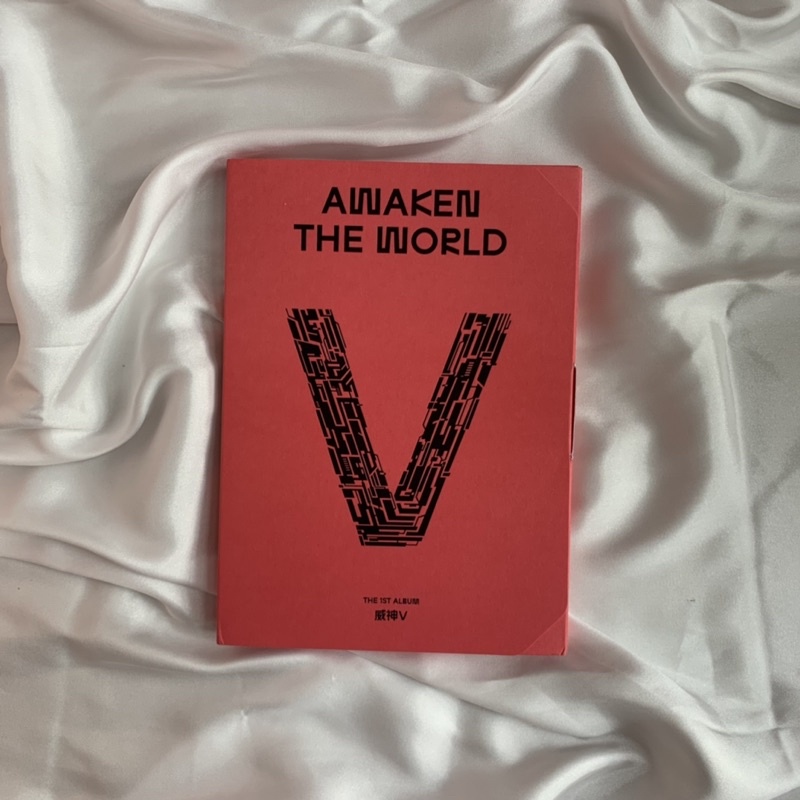[READY STOCK] ALBUM ONLY WAYV AWAKEN THE WORLD AWAKEN Ver.