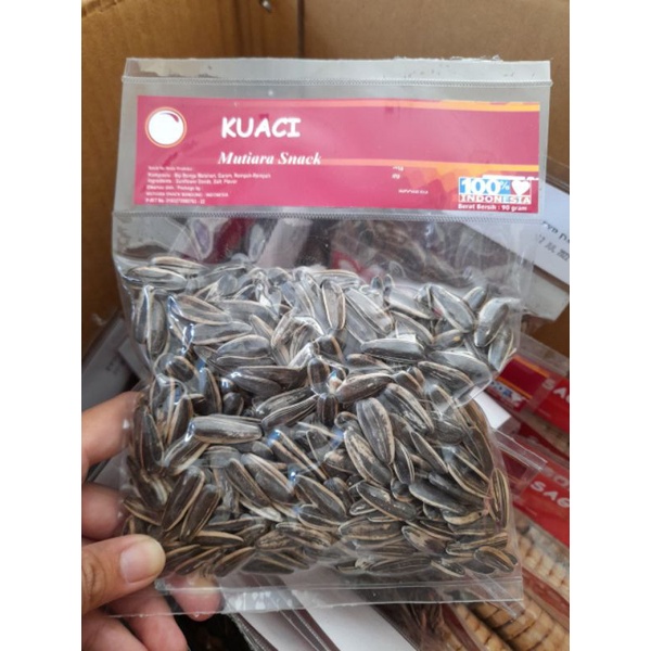 

Kuaci Hitam Kulit Kwaci Mutiara Snack Cemilan Jadoel