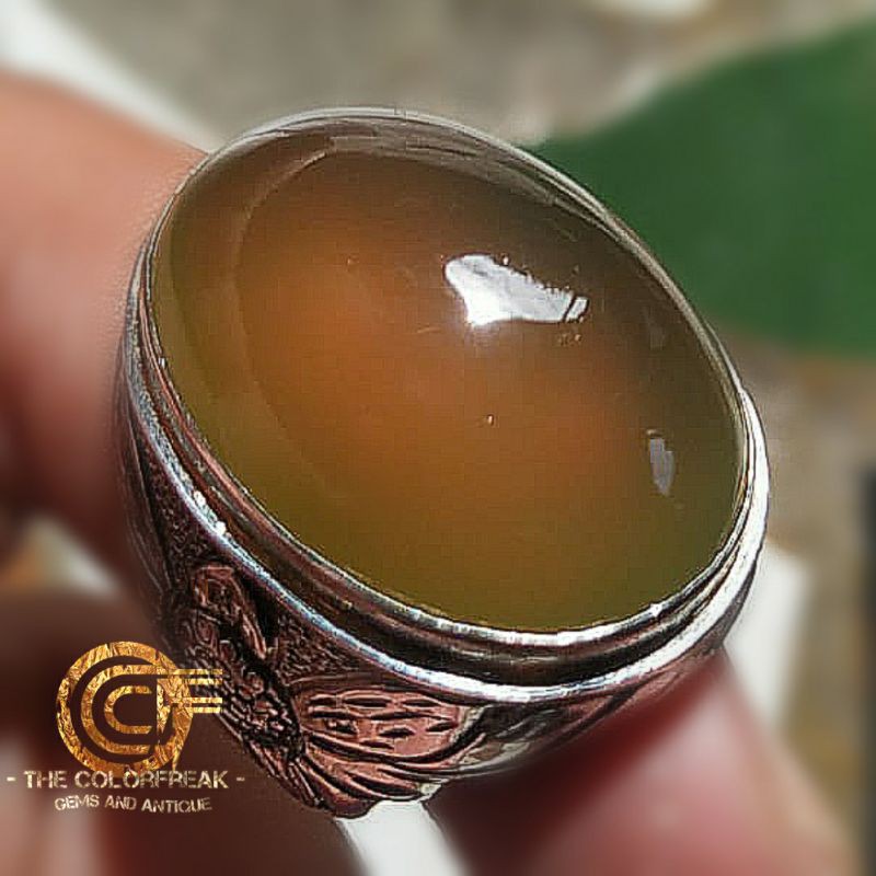 Idocrase Bio-solar Aceh Color Change Big Size Super Quality Tanpa Plat