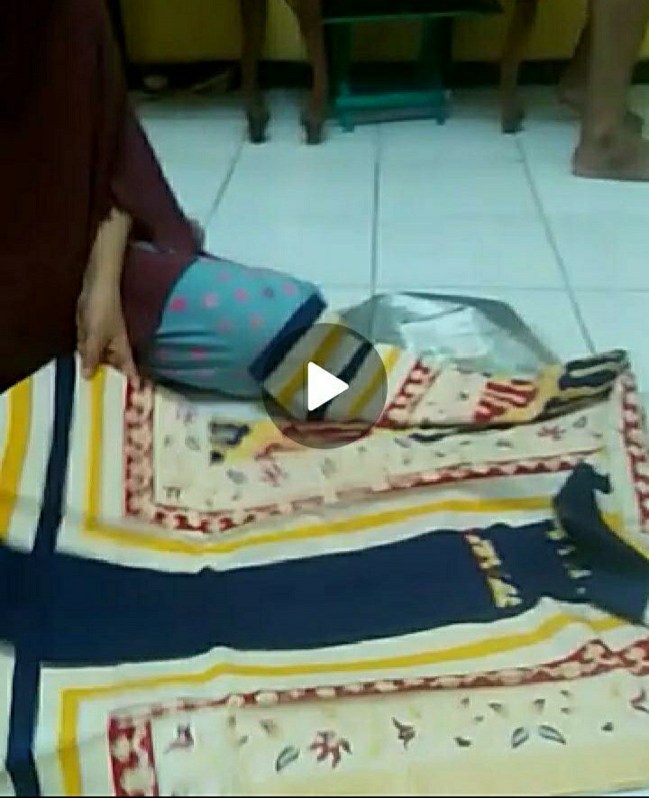 Tunik Batik Salur Inten Jawi Kuning-navy