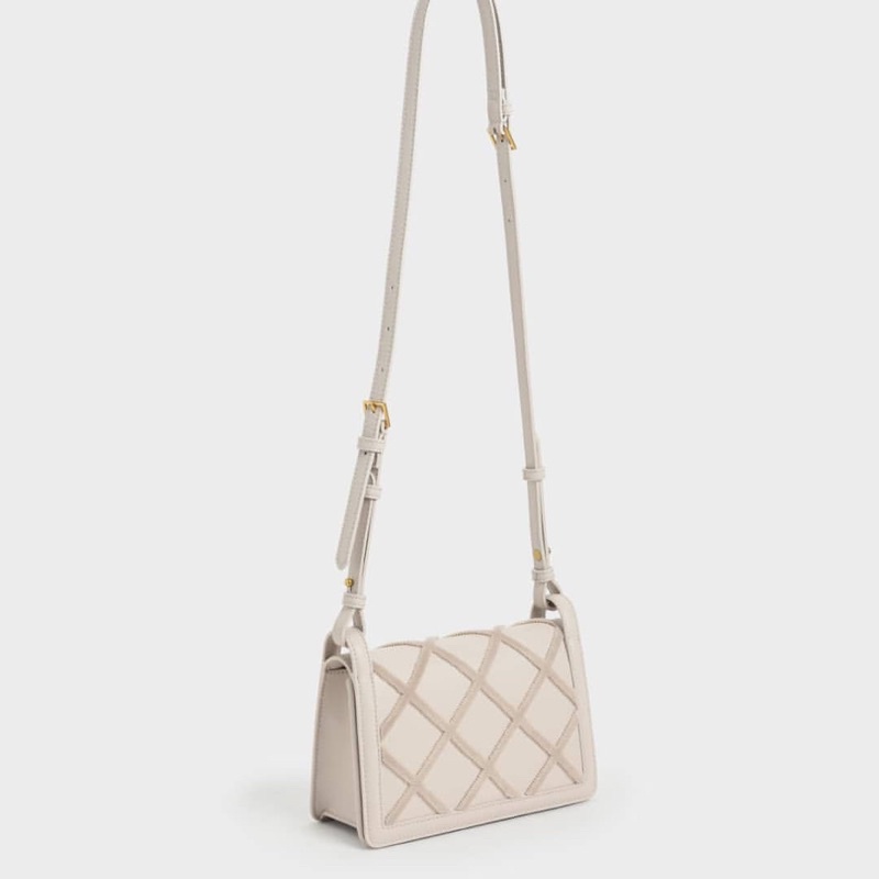 New Pearl Handle Shoulder Bag