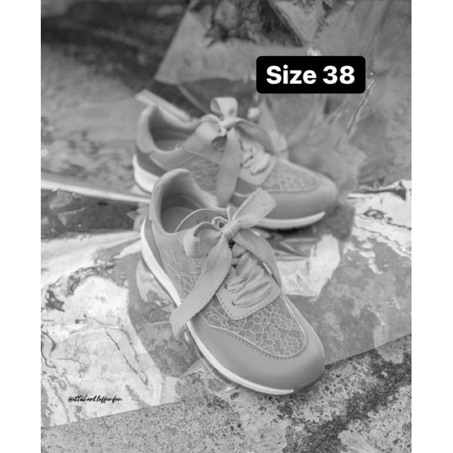 Ittaherl Rien Surprise Colour