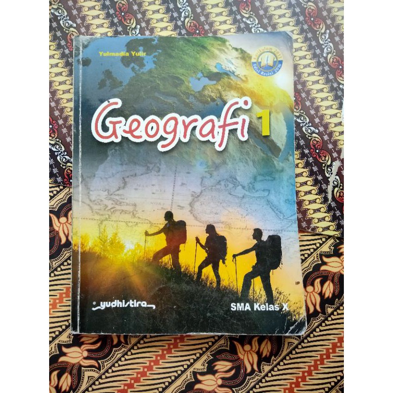 Buku Geografi Sma kelas 10.1.11.2 yudhistira