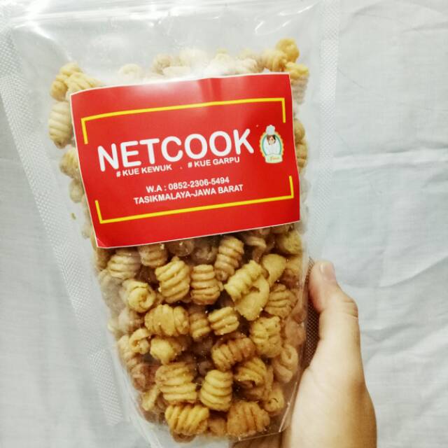 

Kue Kering Kewuk Berbagai Size