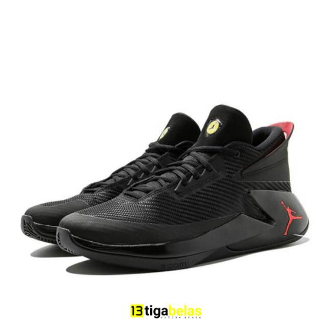 jordan fly lockdown black and red