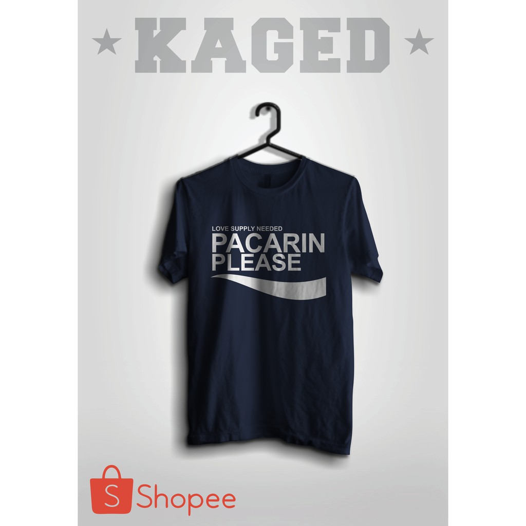 KAOS PLESETAN PACARAN PLEACE KAOS PLESETAN PRODUK POCARI SWEAT #WARNABIRUDONGKER