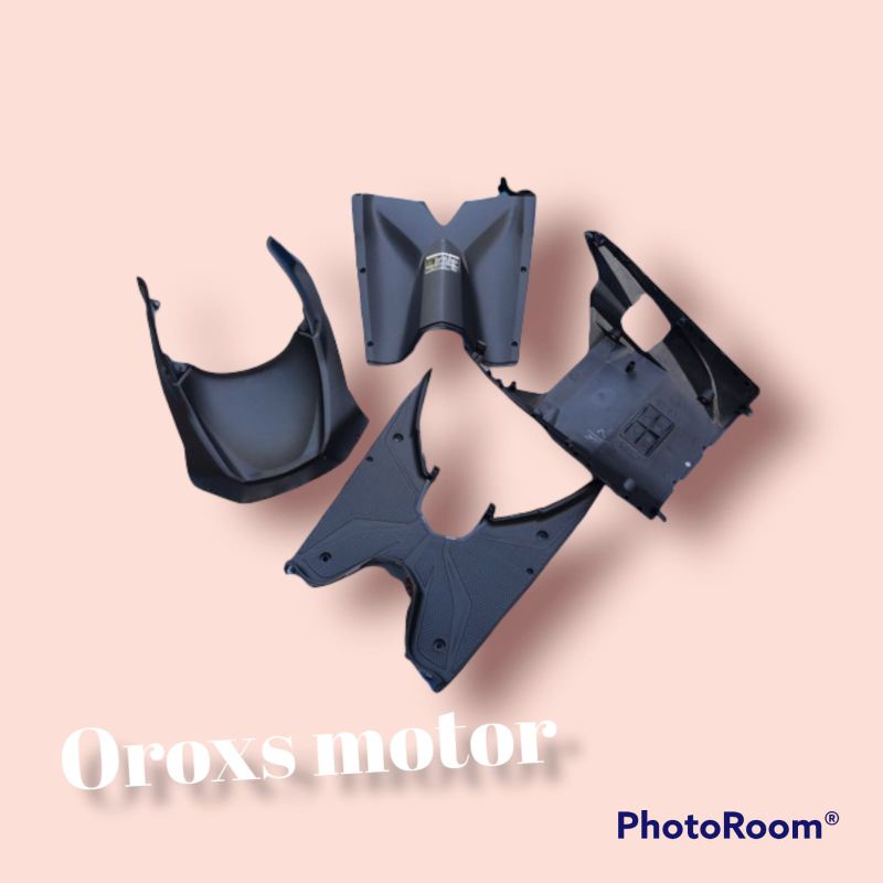 set body kasar vario 125 old kzr WIN part 4 pcs