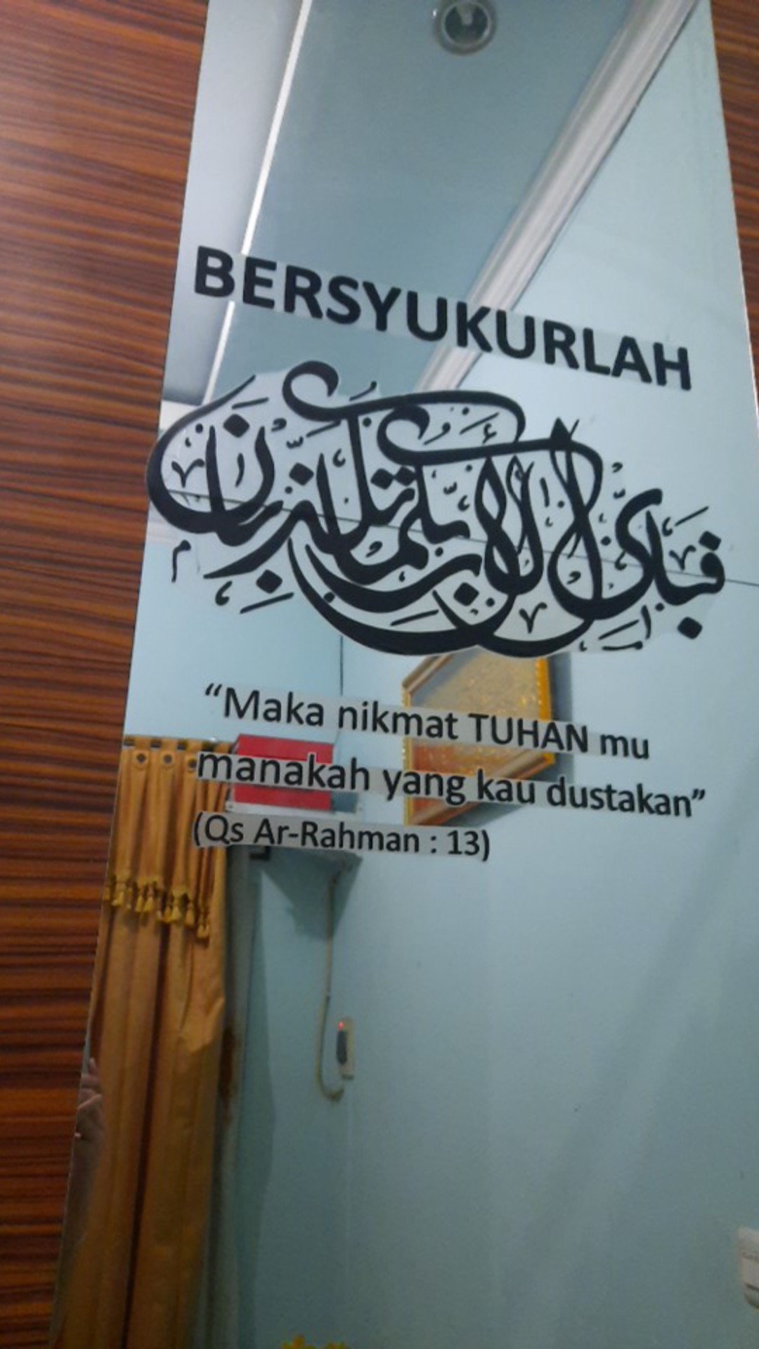 Wallsticker Bersyukurlah + Kaligrafi