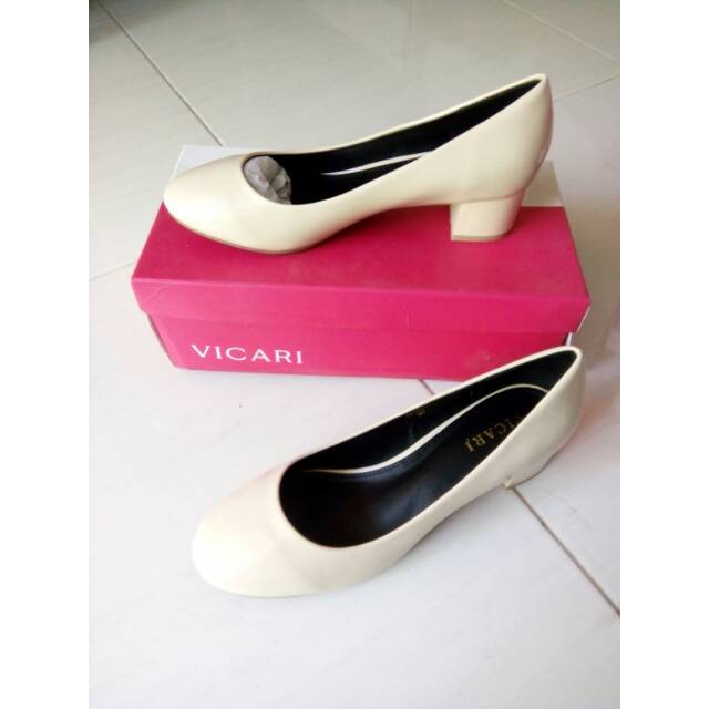 Sepatu Heel Vicari Ori Size 37