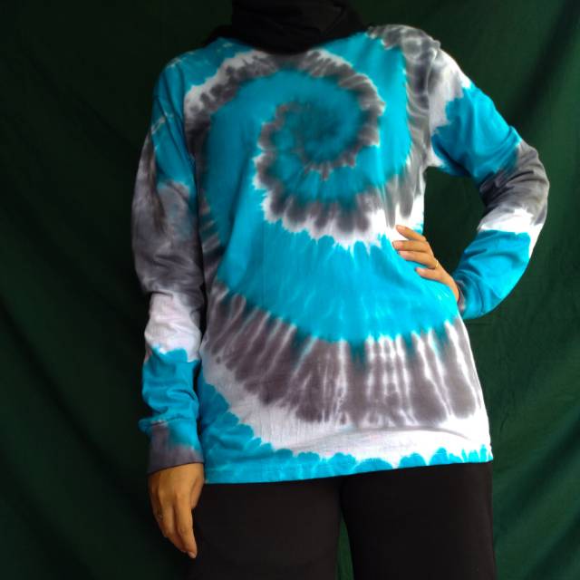Kaos tiedye gildan hammer