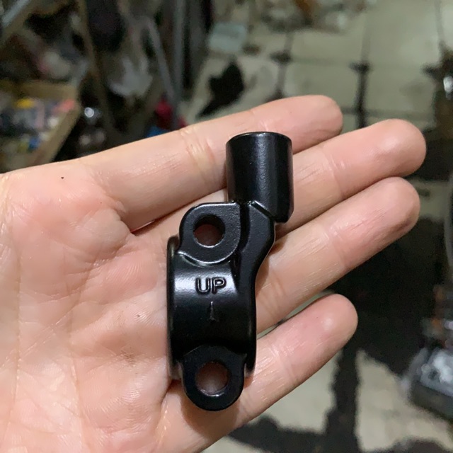 DUDUKAN SPION KANAN YAMAHA AEROX/LEXI ORI