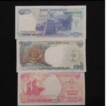 

Uang Kertas kuno Indonesia Paket Set Mini Tahun 90 An