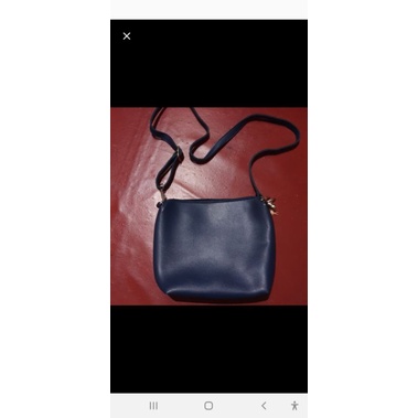 TAS SELEMPANG WANITA WARNA BIRU TUA (NAVY)