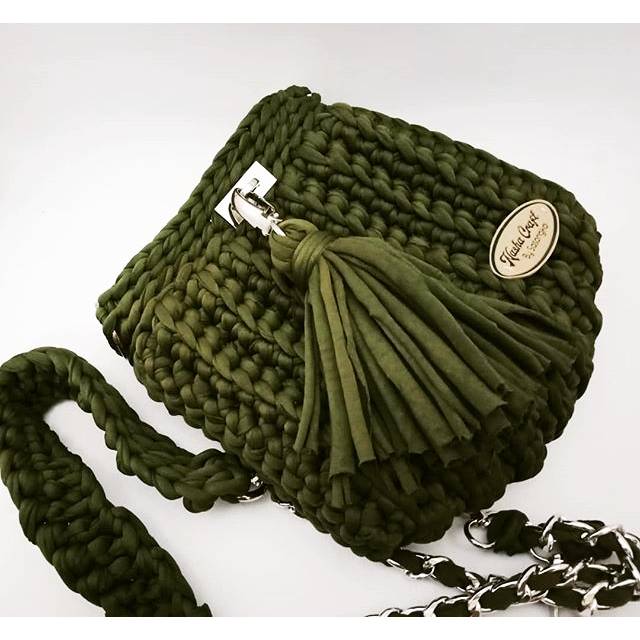 Tas rajut tyarn / kaos