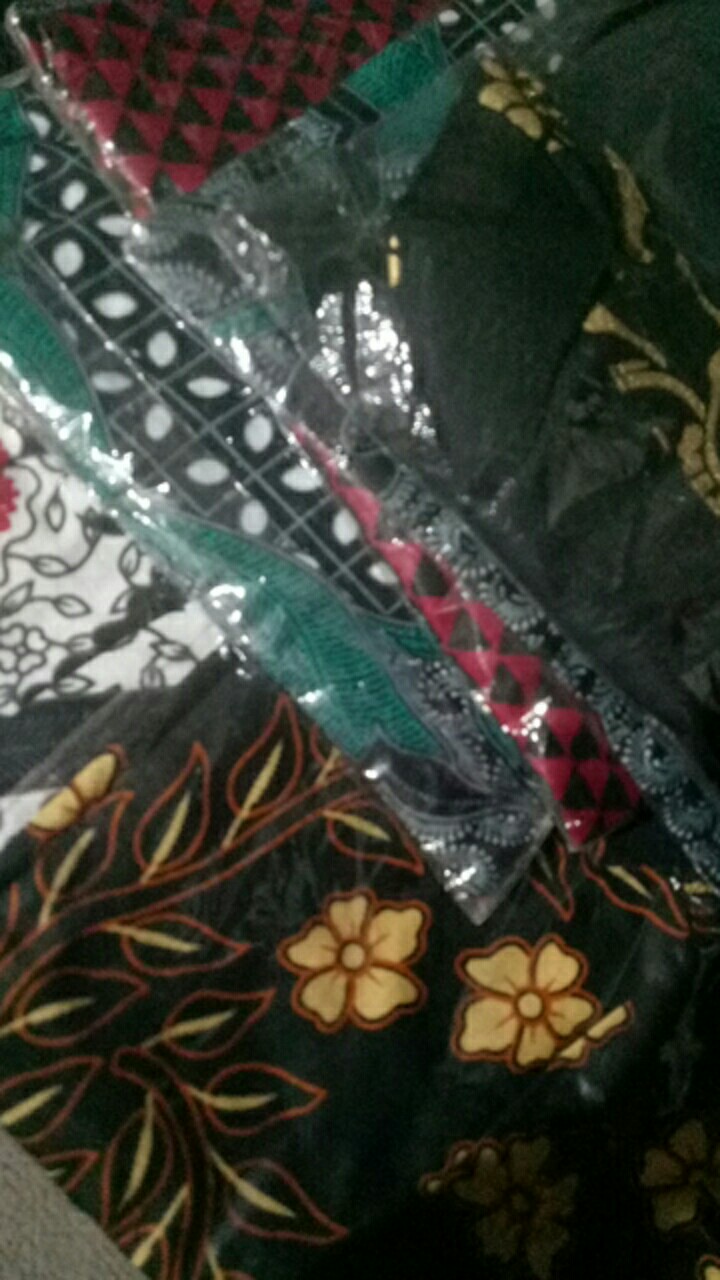 Batik Couple Keluarga Sania Ruffle Ori Ndoro Jowi Dnt Motif Banyu Mili Merah Marun Termurah Shopee