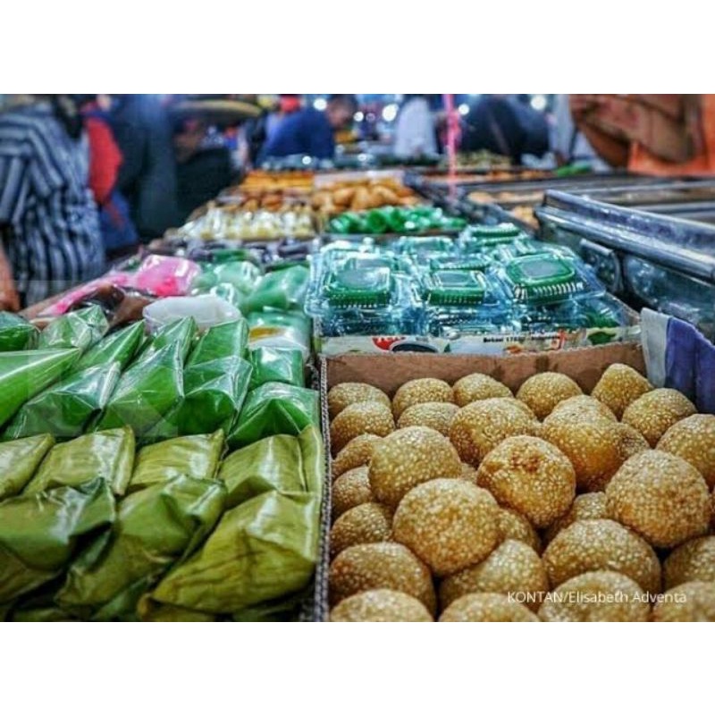 Kue Basah / Jajanan Pasar Senen / Kue Tradisional / Kue Tampah / Kue Kering Kue Subuh Pasar Senen