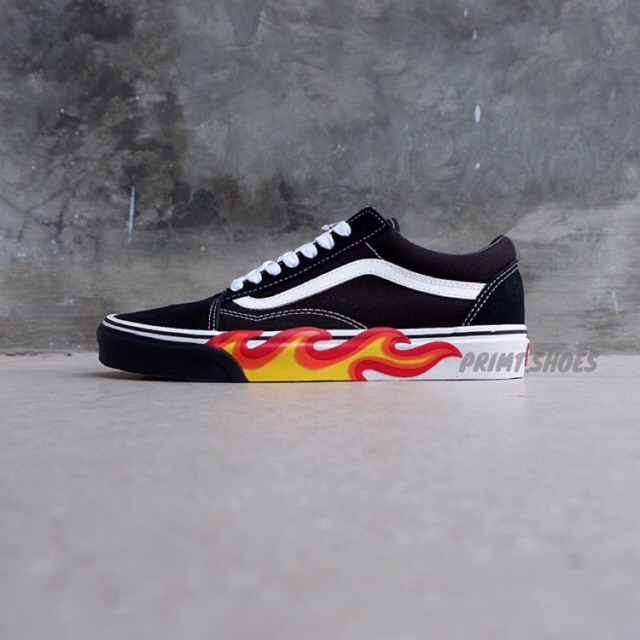Vans Old Skool Cut Out (Flame) Black/White
