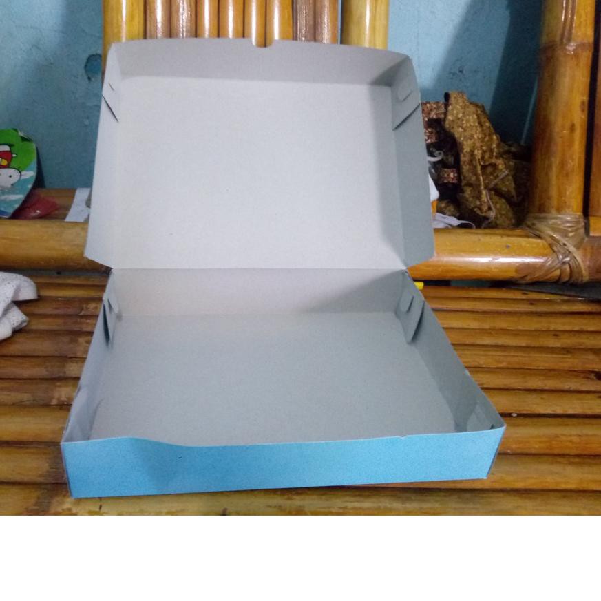 

Terbaik Dus Pizza New Motif Putih duplek uk.22 x 22 x 4 cm TERLARISql1 ....