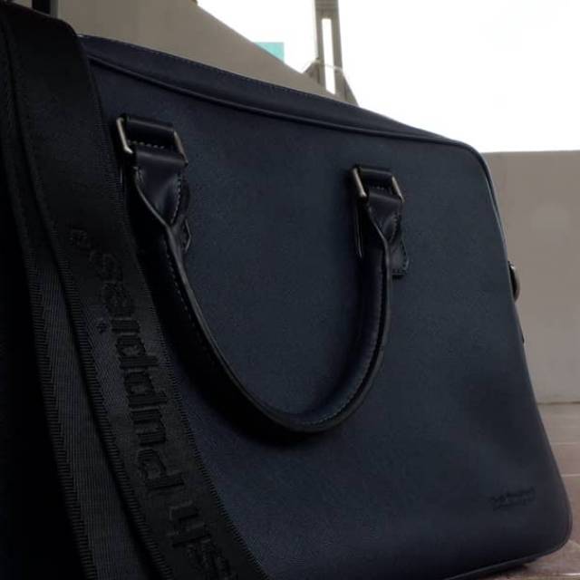 tas laptop murah hush puppies original / hushpuppies preloved / tas laptop kulit / tas laptop prelov