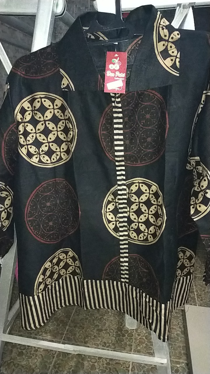 Batik Couple - Batik Wanita - Batik Pria  Model Kekinian Trendy By Batik Dua Putri Collection