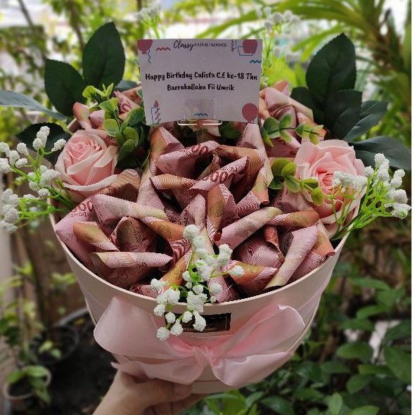 Bloom Box Of Money Roses / Bucket Buket Bouquet Bunga Uang Asli / Hadiah Ultah Anniversary Wisuda