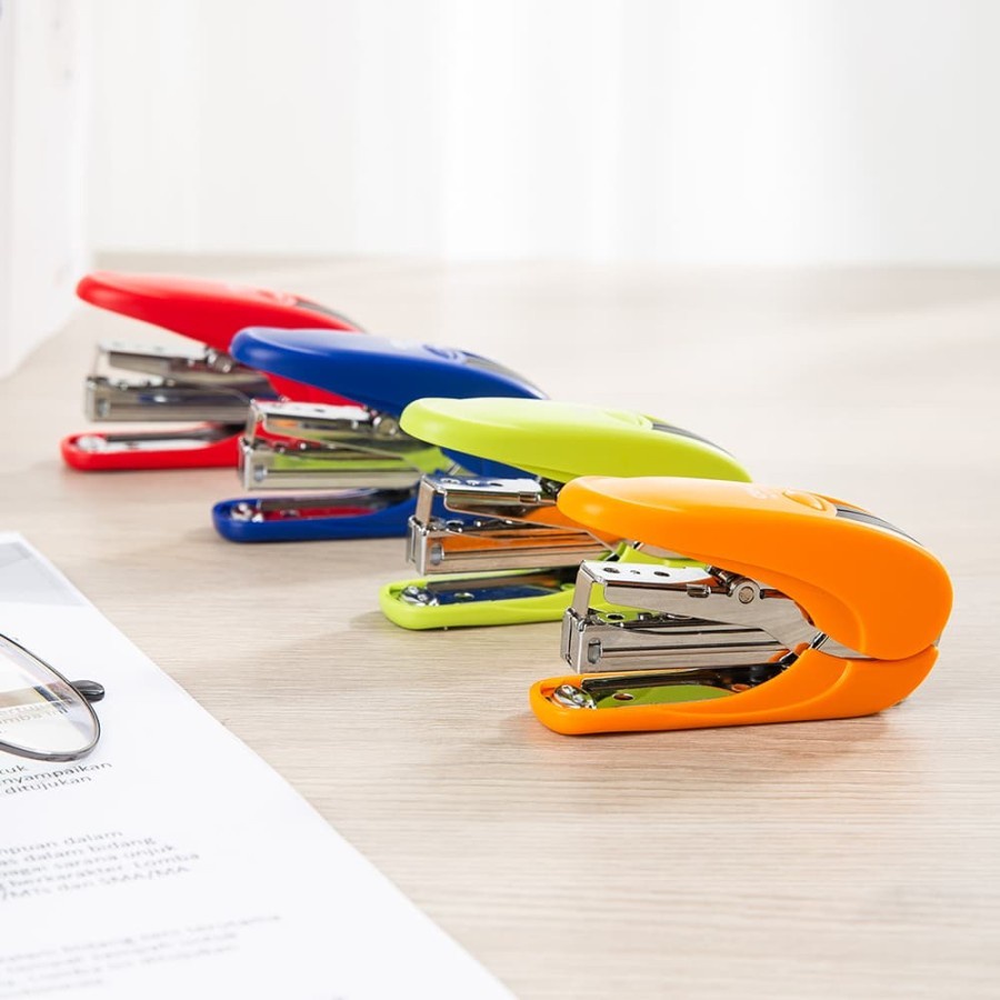 

Deli | Stapler Effortless #10 (dengan refill) | E0365