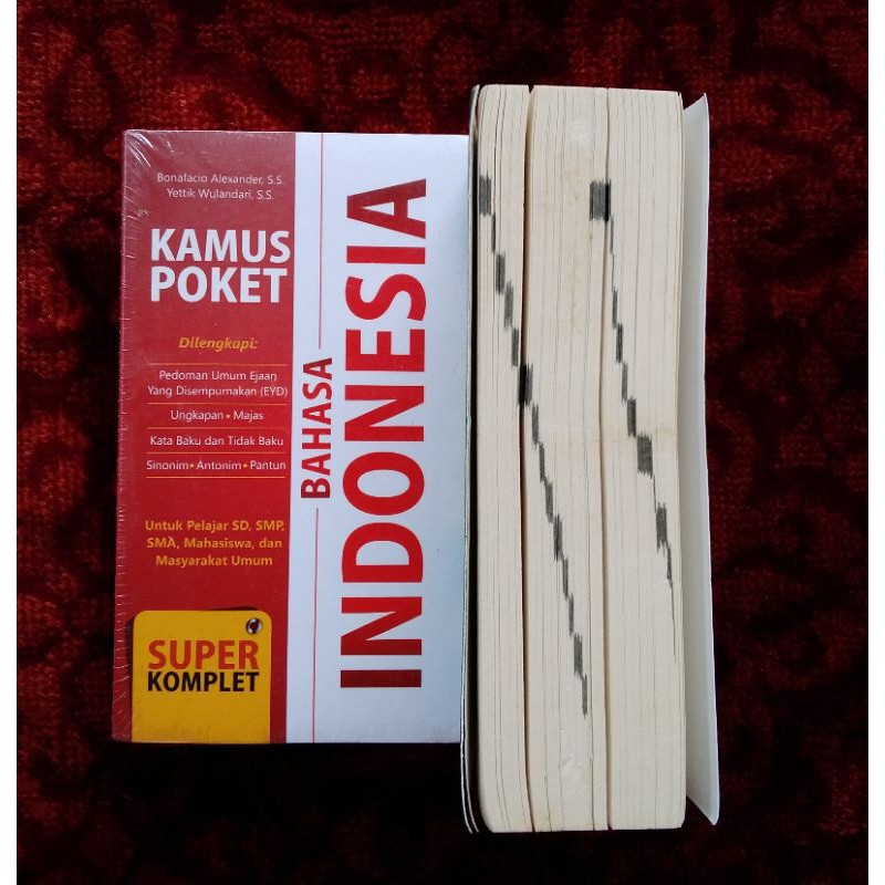 

BUKU KAMUS BAHASA INDONESIA SAKU