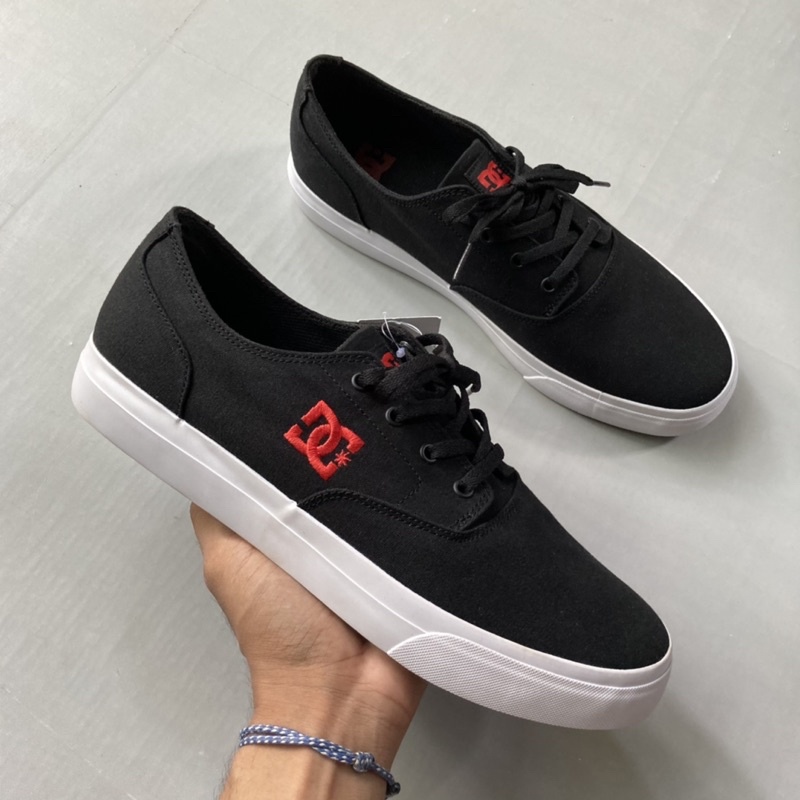 Sepatu DC shoes flash 2 TX black/red size 44 fit 43 ori original