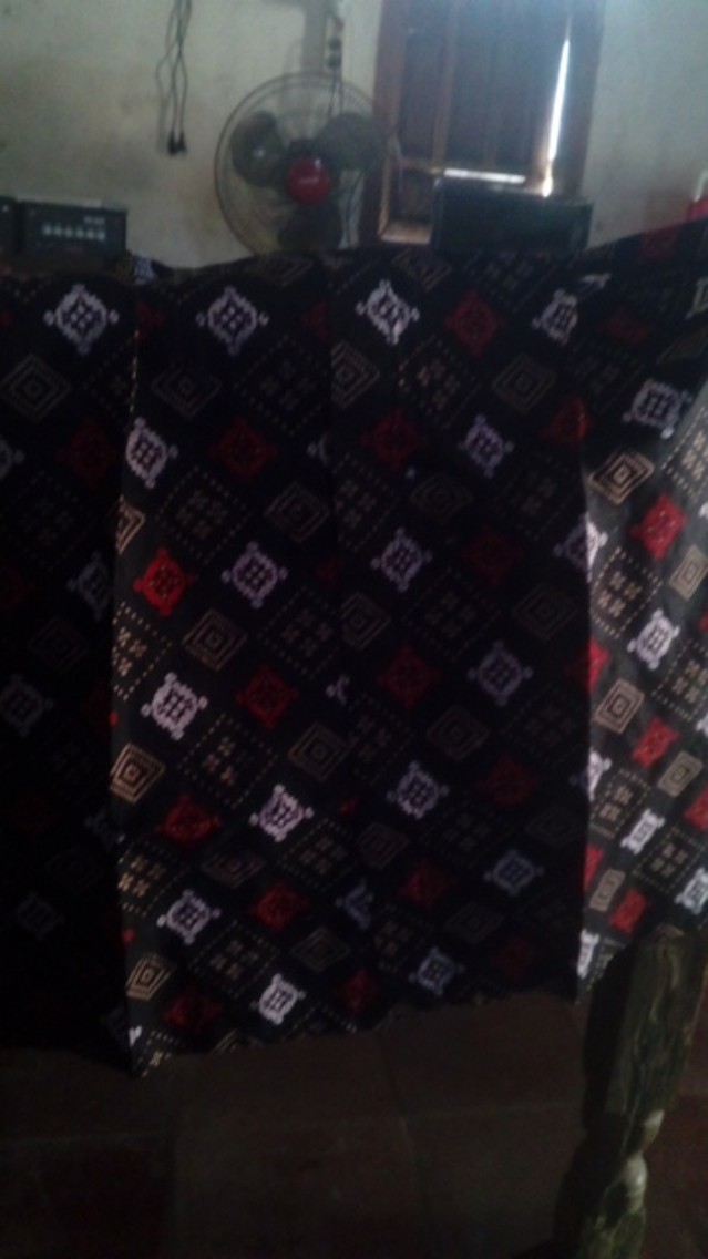 Maura Couple - Sania Ruffle Batik Couple Ori Ndoro Jowi Garansi Termurah Shopee - Batik Modern Solo