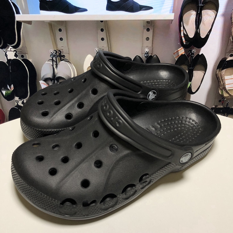 lined crocs womens