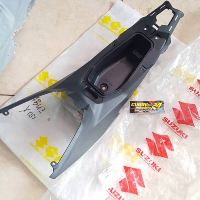 Cover box legcenter satria fu fi injeksi original sgp