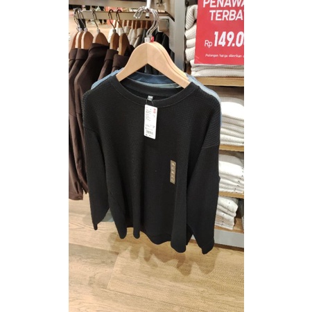 uniqlo woman waffle T-shirt