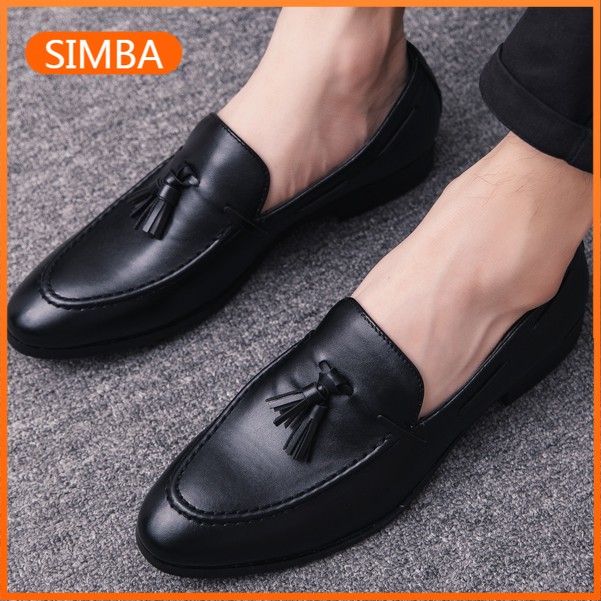 Sepatu Loafers Bisnis Aksen Rumbai Bahan Kulit  Warna  Hitam  