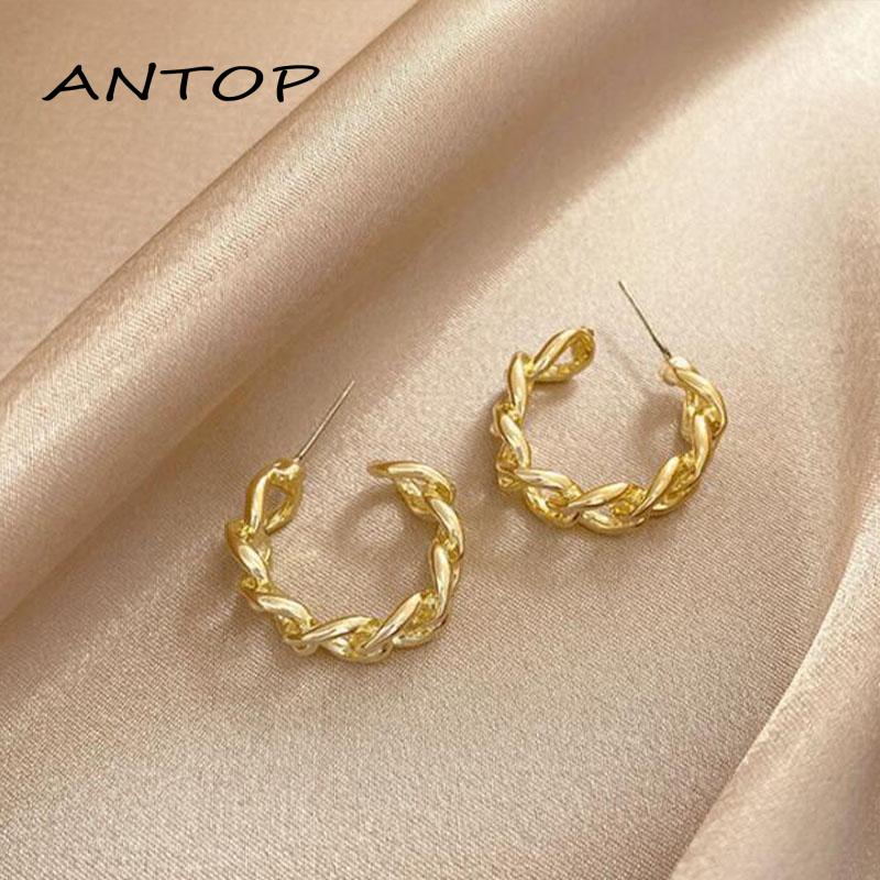 Anting Stud Rantai Model Hollow Bahan Metal Gaya Retro