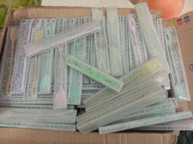 Souvenir Pernikahan Sendok Panjang Kemasan Mika Sendok Jus